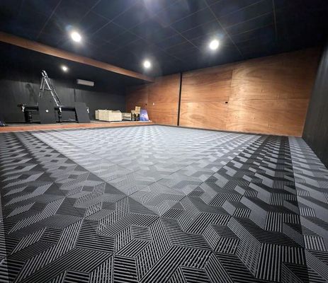 40x40 سانتی متر کاشی گاراژ سنگین 18 میلی متر گاراژ کف بسته بندی